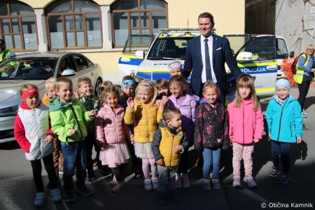 Tudi otroci kamniških šol in vrtcev so bili danes trajnostno povezavi  (92)